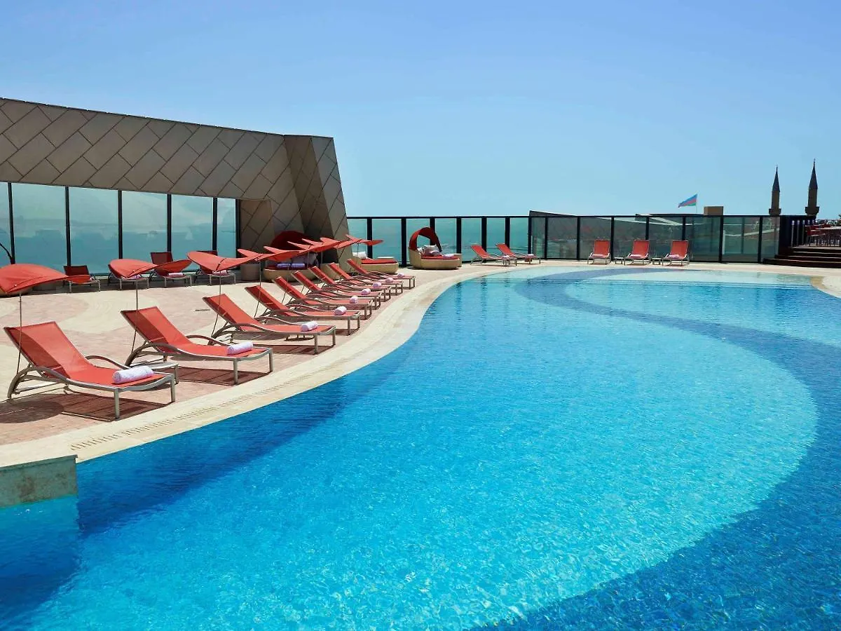 Отель Fairmont Baku, Flame Towers